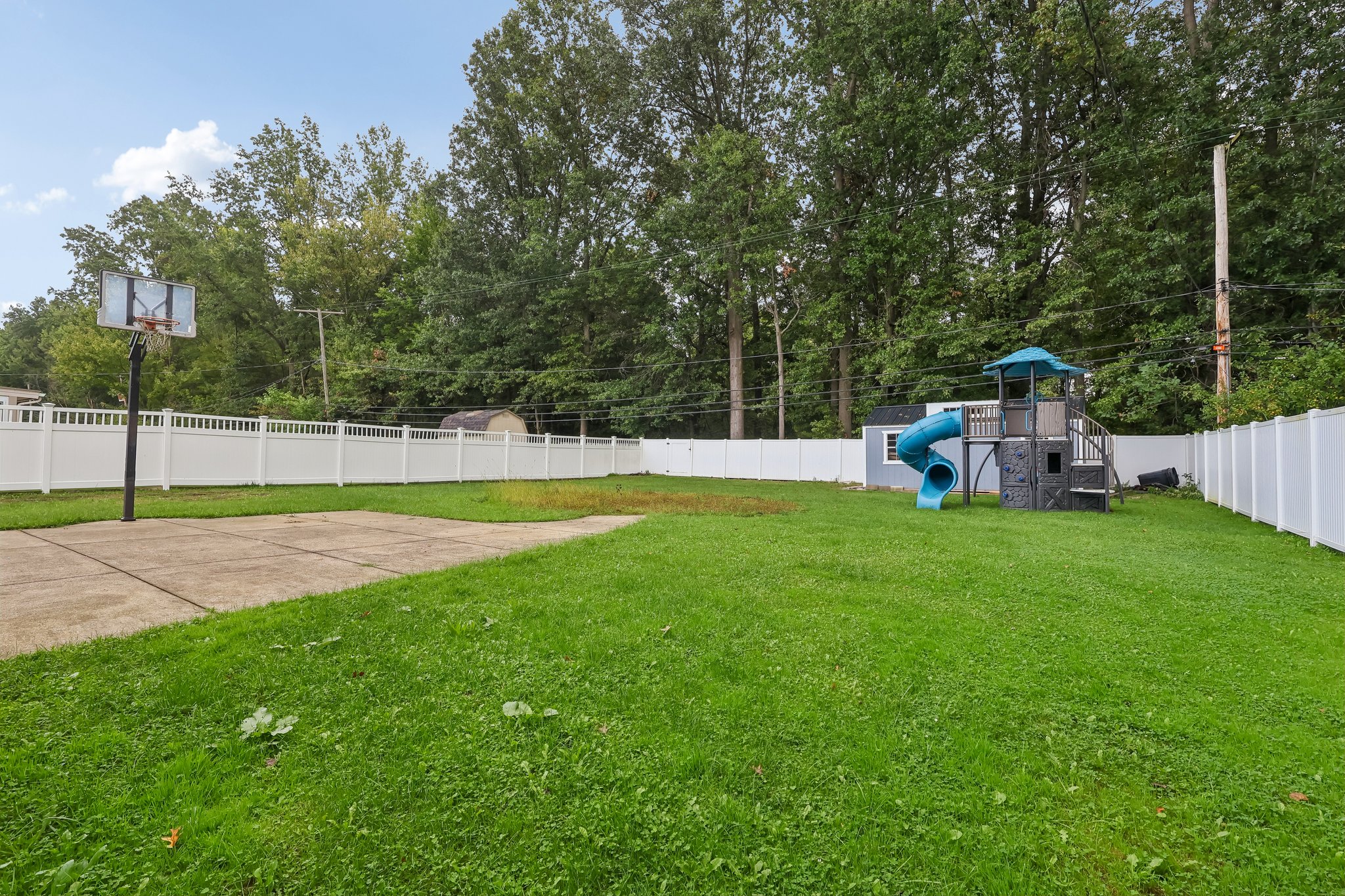 Forest Ridge Dr-S2309-027.jpg