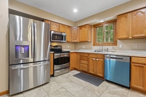 Forest Ridge Dr-S2309-009.jpg