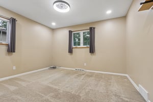 Forest Ridge Dr-S2309-015.jpg