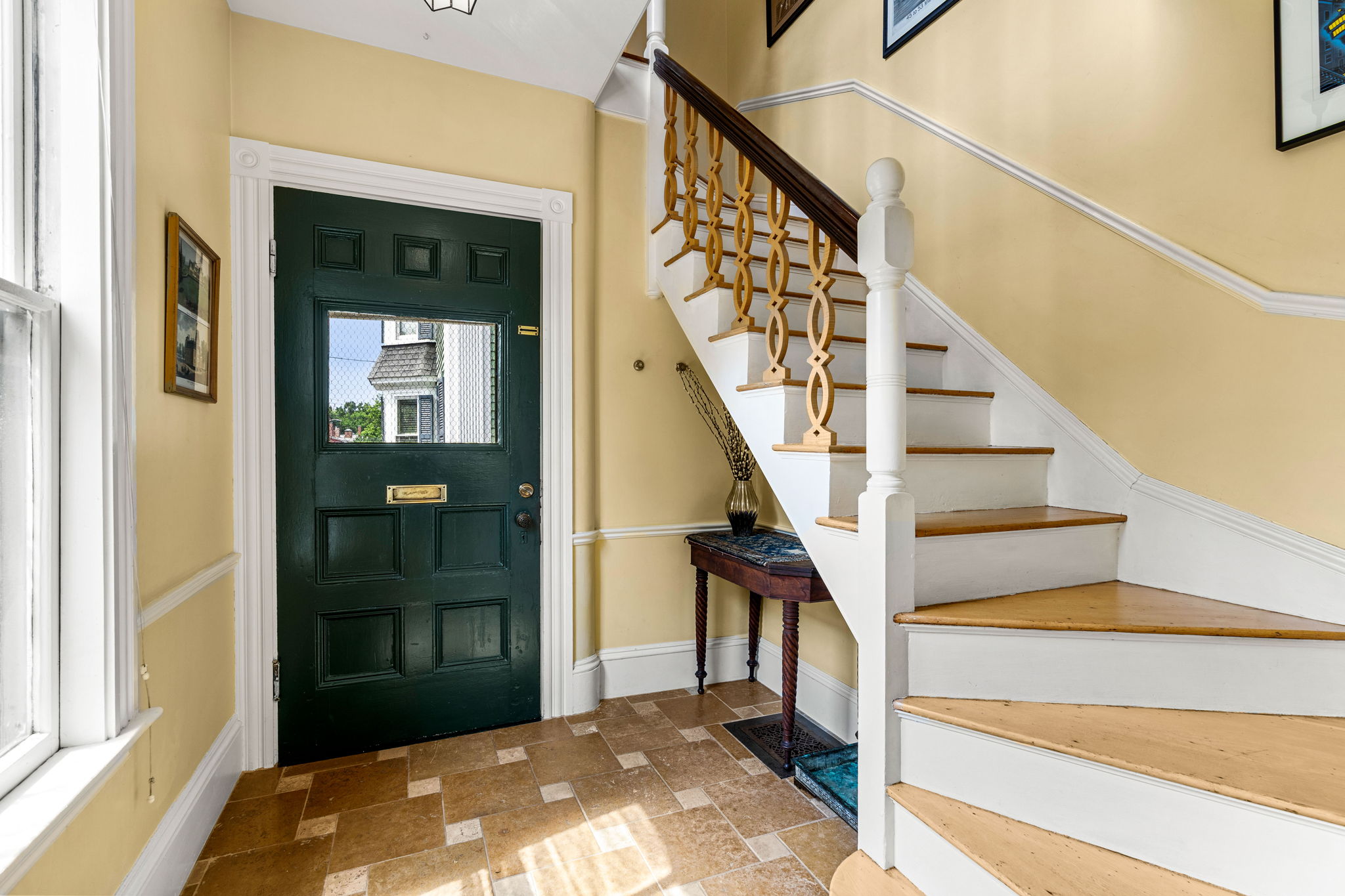 59 1/2 Summer St, Salem, MA 01970, USA Photo 3