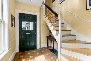 59 1/2 Summer St, Salem, MA 01970, USA Photo 2