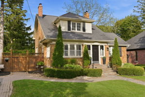  Photo 0