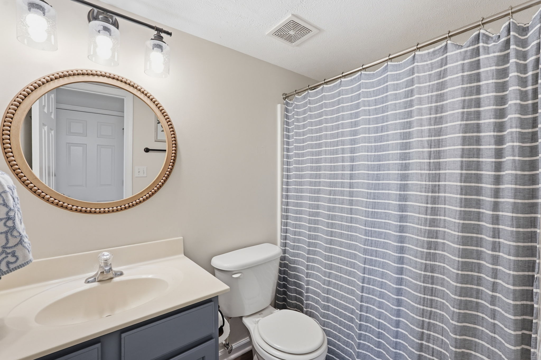  Photo 30