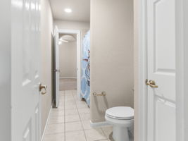  Photo 37