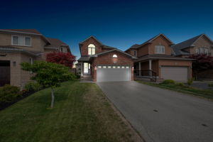  Photo 0