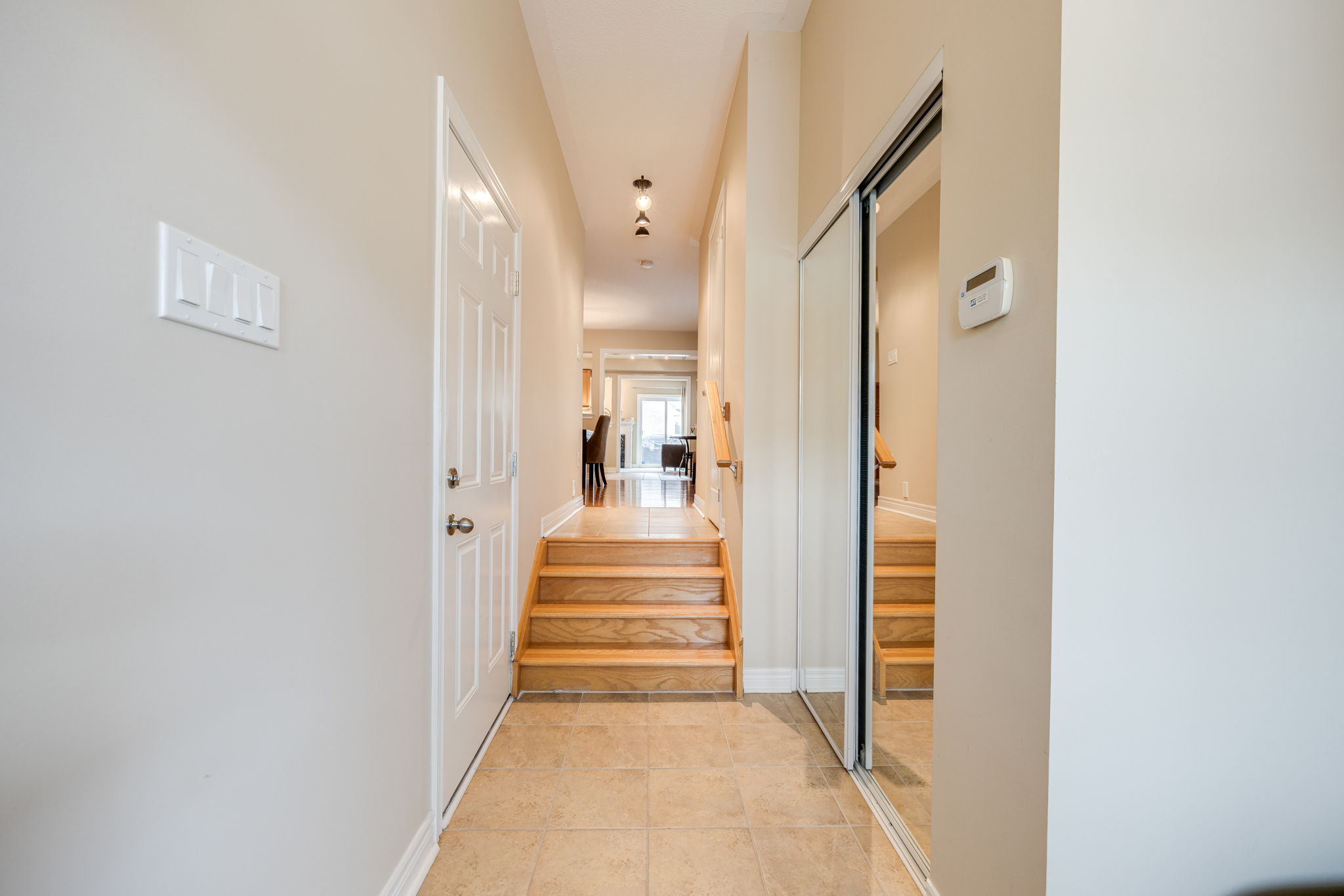 East Gwillimbury property showcase — delivered property photograph 5