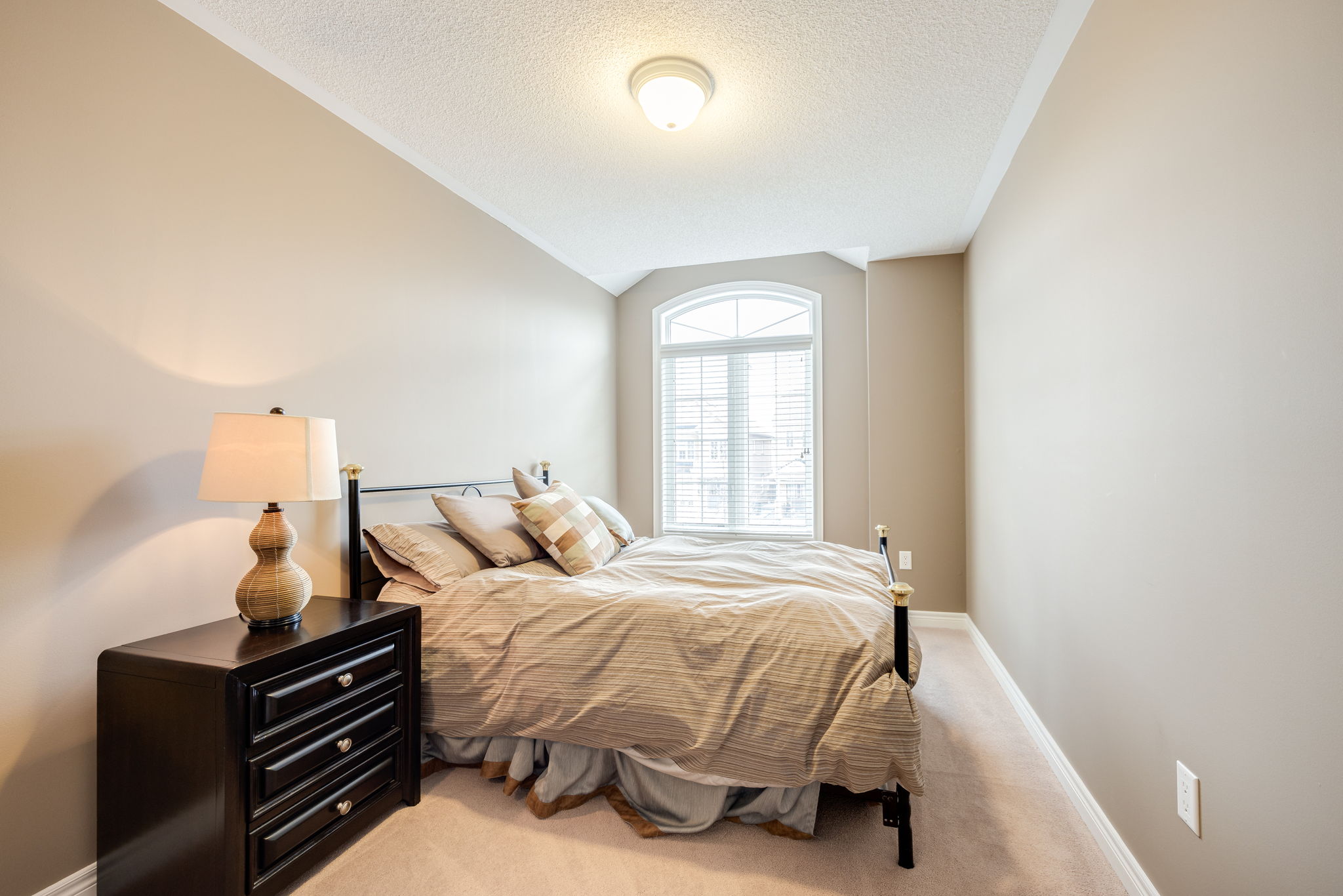 East Gwillimbury property showcase — delivered property photograph 19
