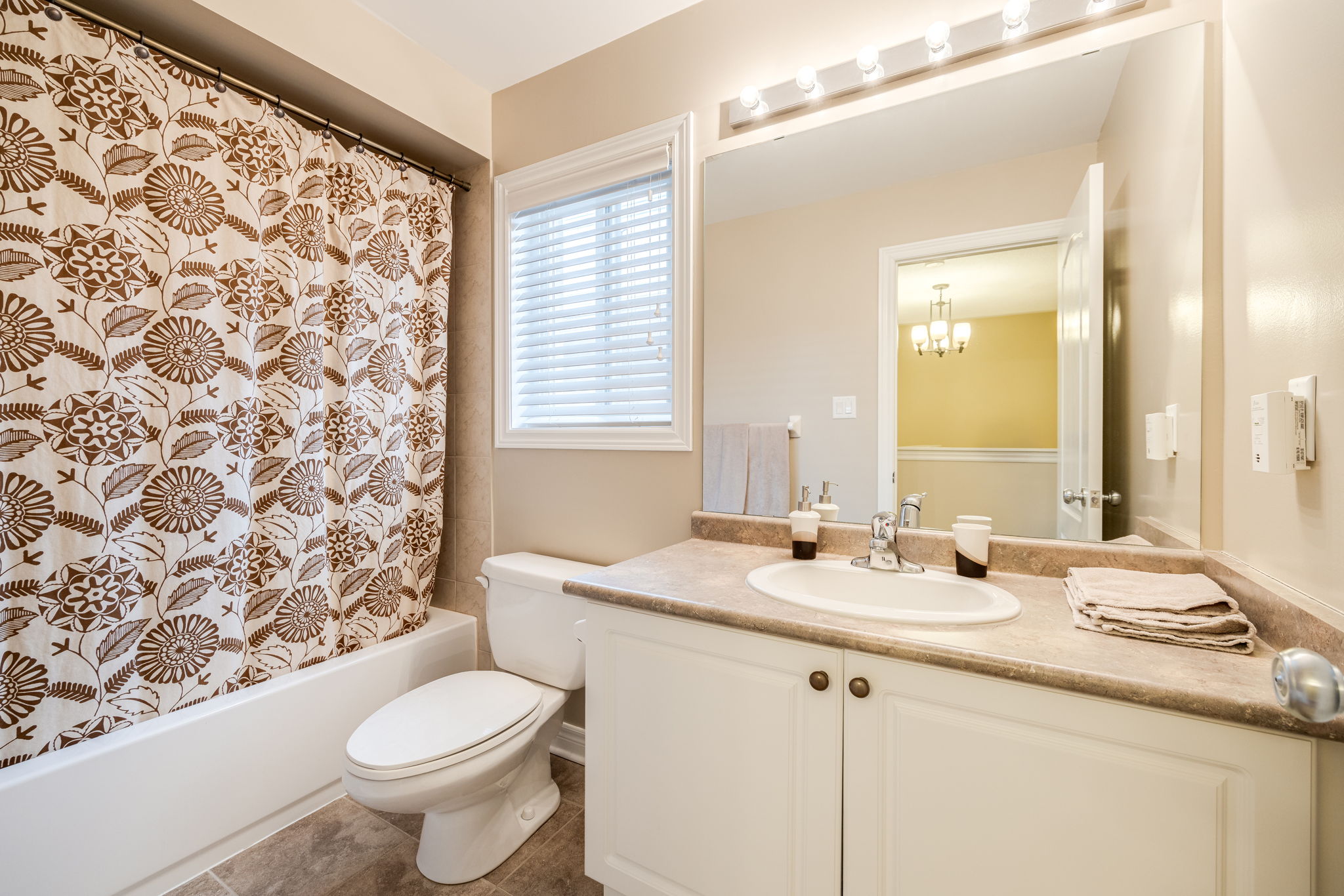 East Gwillimbury property showcase — delivered property photograph 21