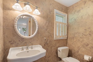 Powder room