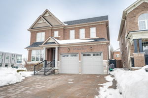 59 Leith Dr, Bradford West Gwillimbury ON
