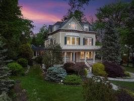 VMD002Dusk.jpg