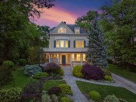 VMD009Dusk.jpg