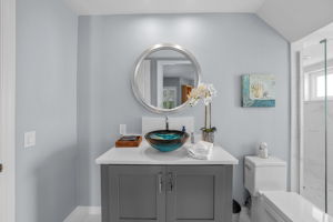 Downstairs Bedroom Bath