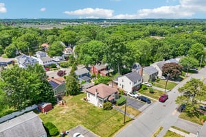 Taylor Ave-S1806-039.jpg