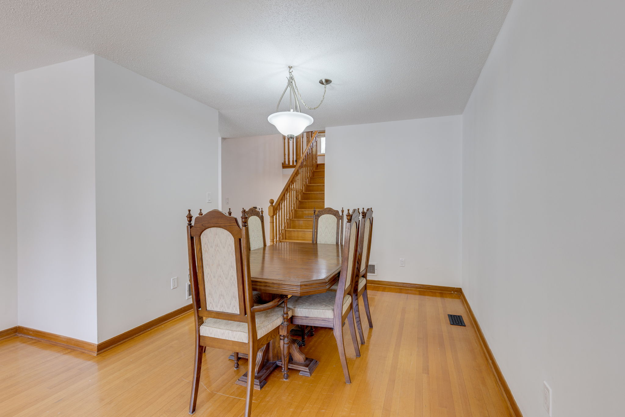Toronto property showcase — delivered property photograph 15