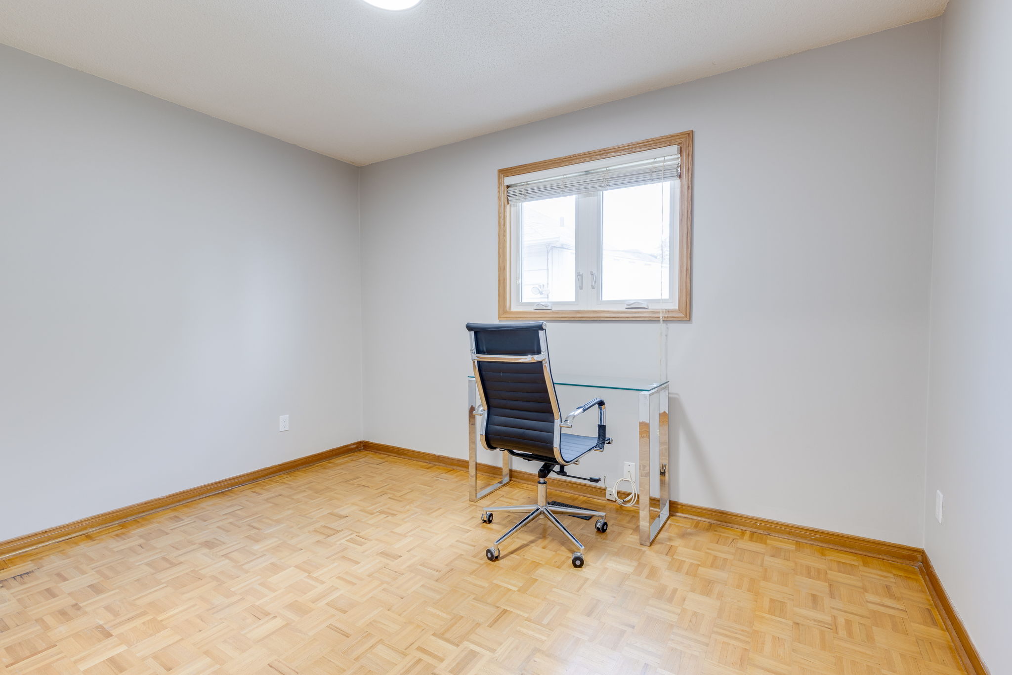 Toronto property showcase — delivered property photograph 19