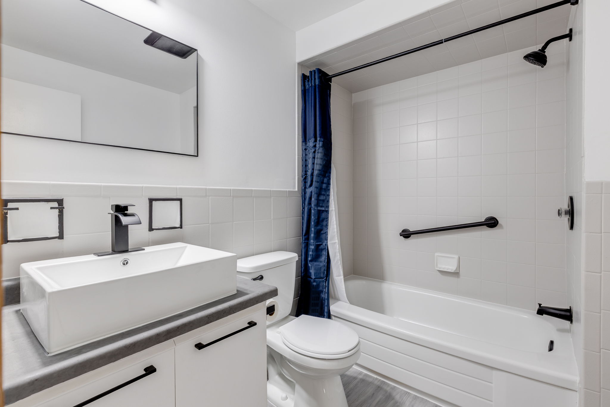 Toronto property showcase — delivered property photograph 21