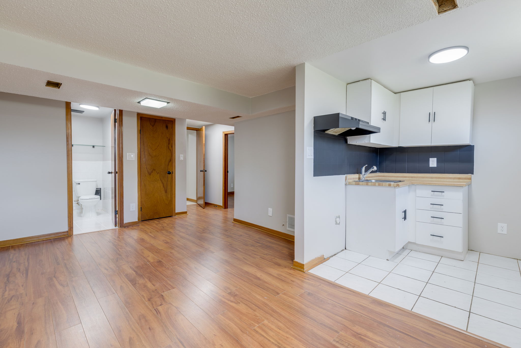 Toronto property showcase — delivered property photograph 32