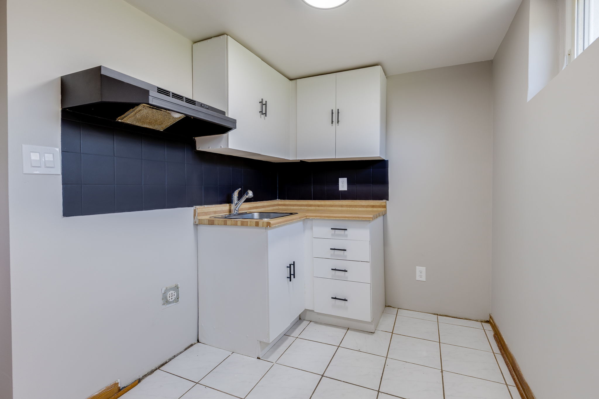 Toronto property showcase — delivered property photograph 33