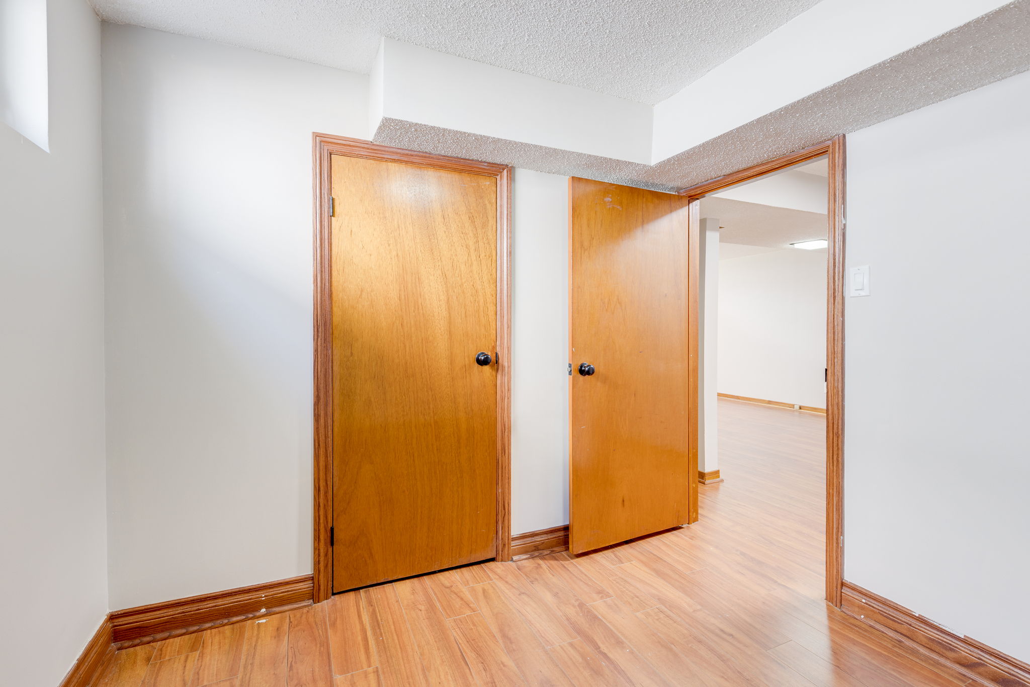 Toronto property showcase — delivered property photograph 36
