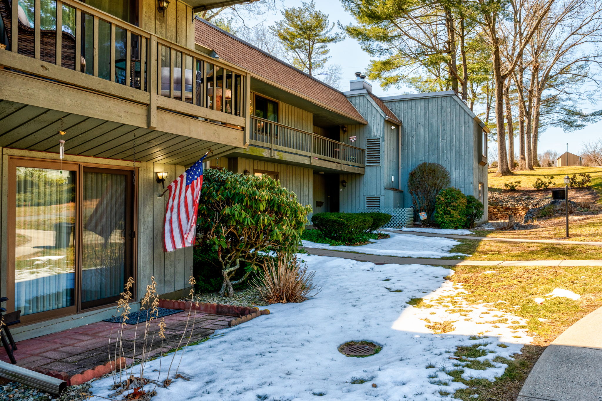 59 Village Rd, Southington, CT 06489 Ed McCullough Photography