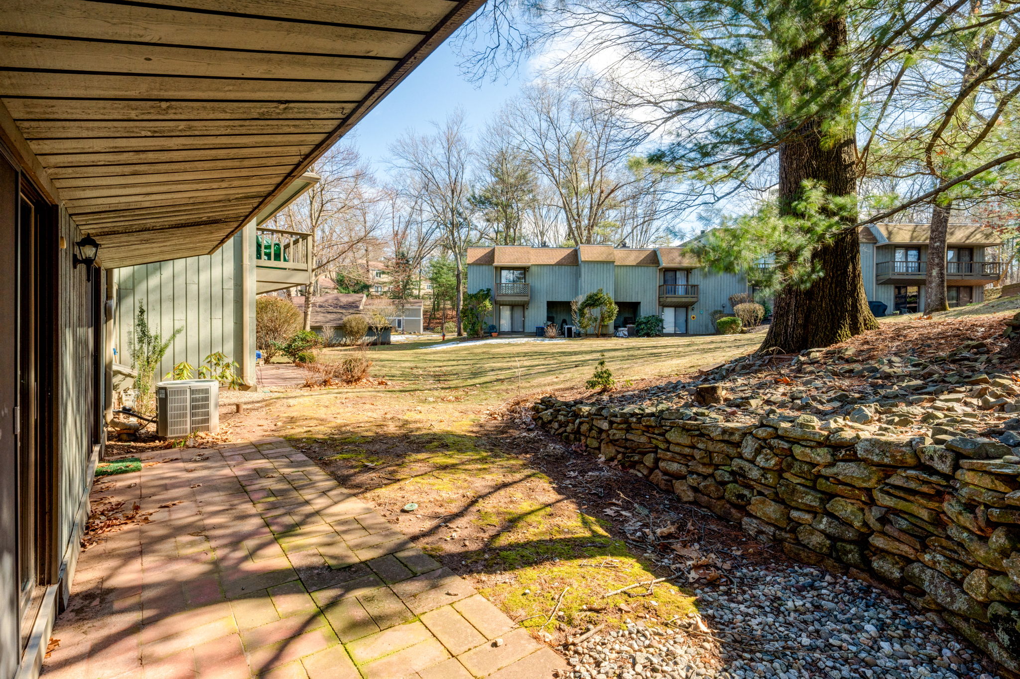 59 Village Rd, Southington, CT 06489 Ed McCullough Photography