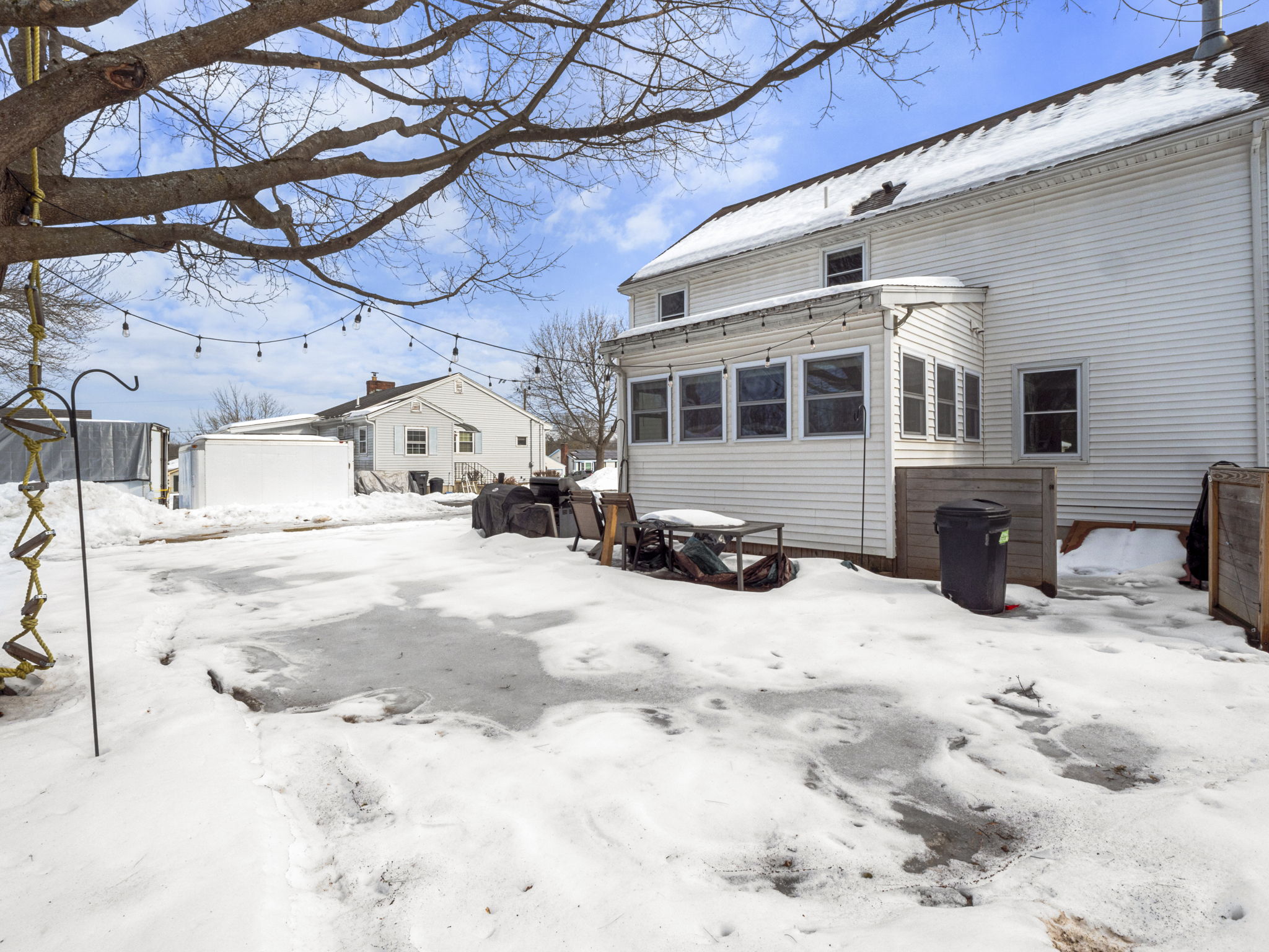 59 W Rochambault St, Haverhill, MA 60