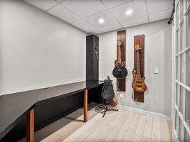 59 W Rochambault St, Haverhill, MA 38