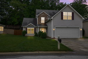  Photo 0