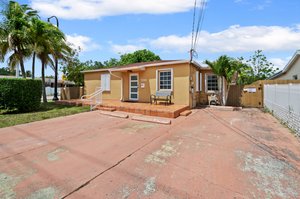 Main house parking area