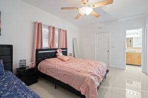 Detached apartment bedroom