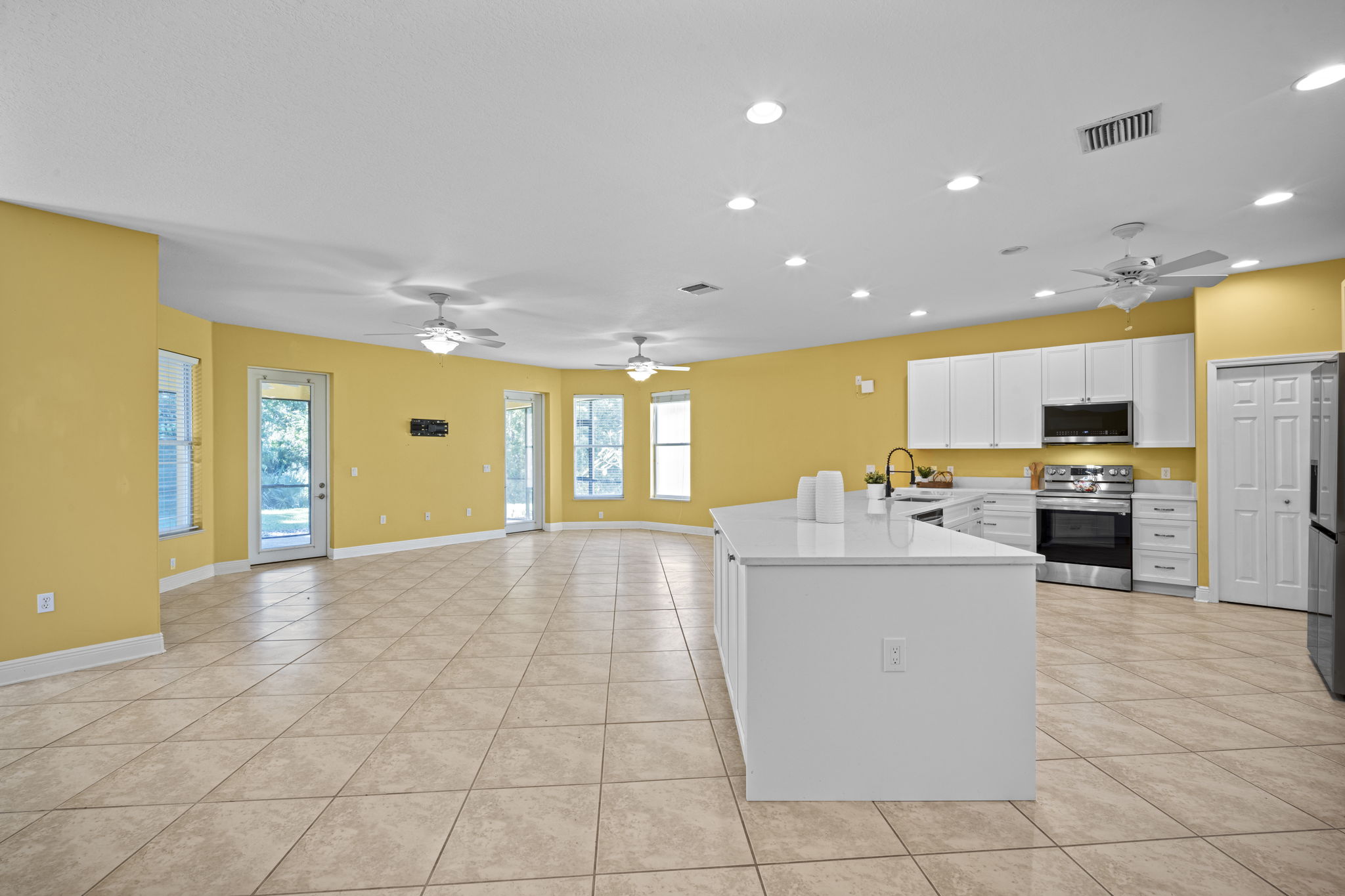 Family Room/Kitchen