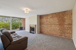 Oakwood Dr-S1411-004.jpg