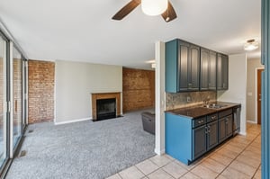 Oakwood Dr-S1411-011.jpg