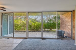 Oakwood Dr-S1411-023.jpg