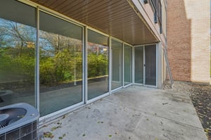 Oakwood Dr-S1411-028.jpg