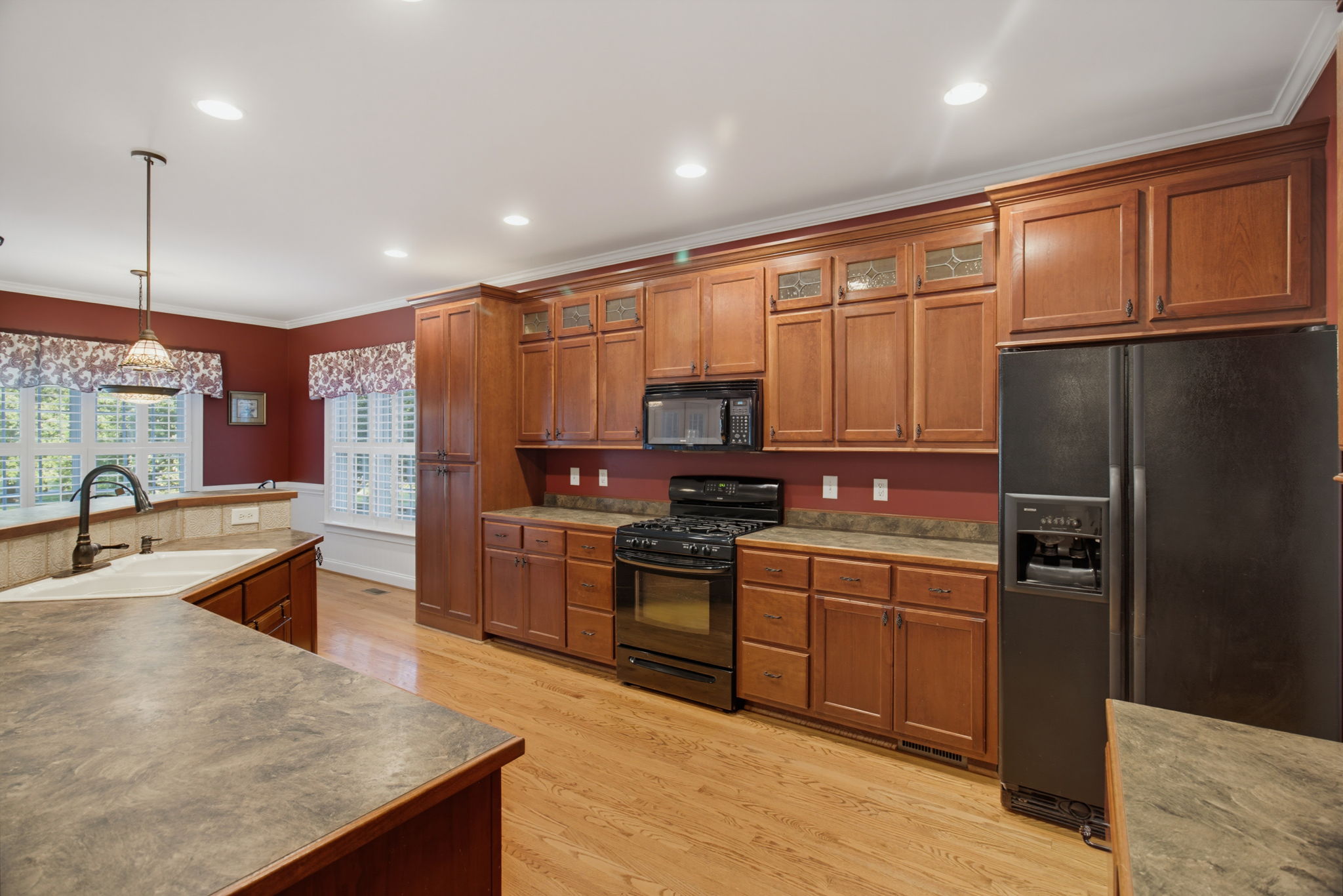 5900 Willow Oak Dr-9