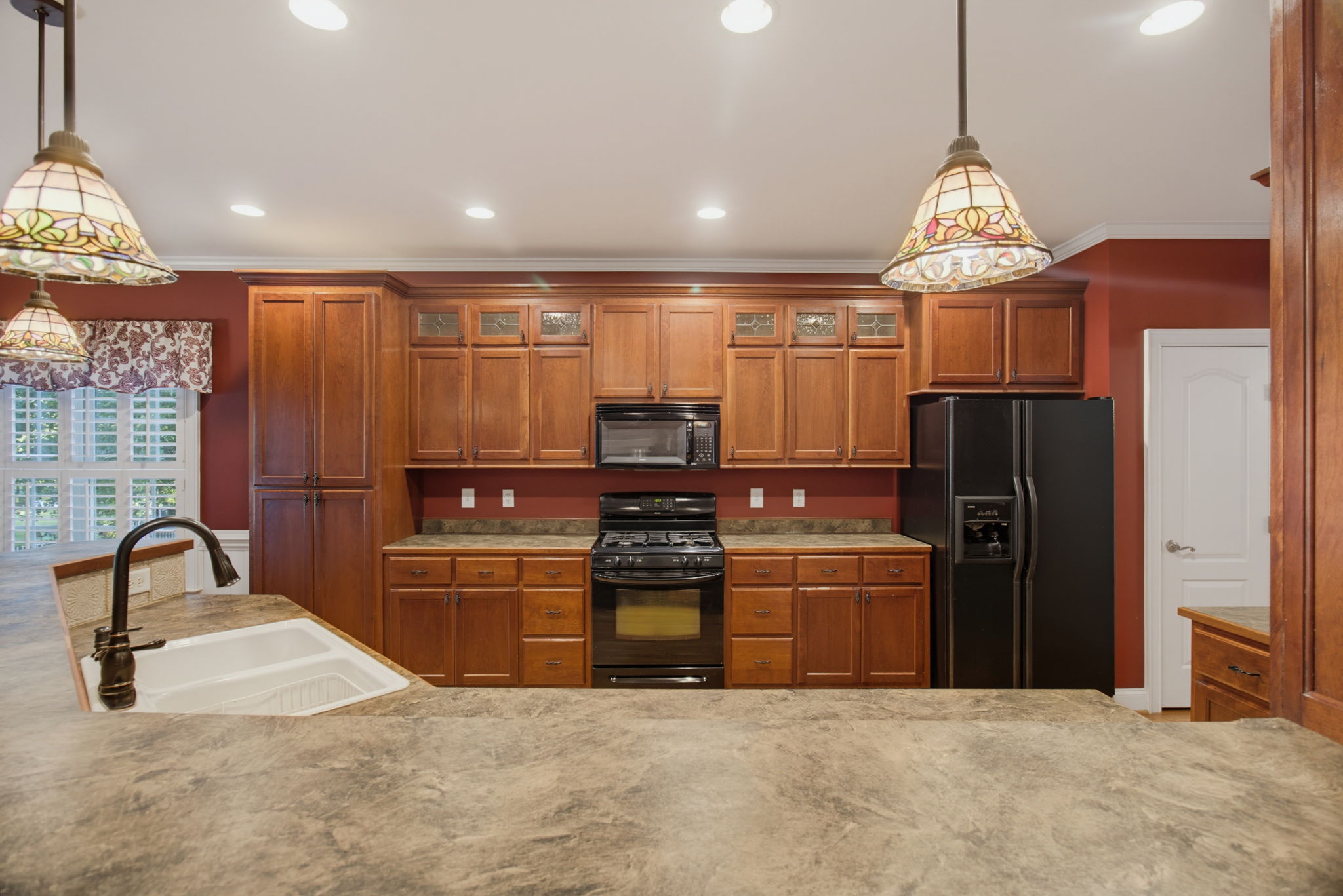 5900 Willow Oak Dr-10