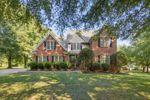 5900 Willow Oak Dr-1