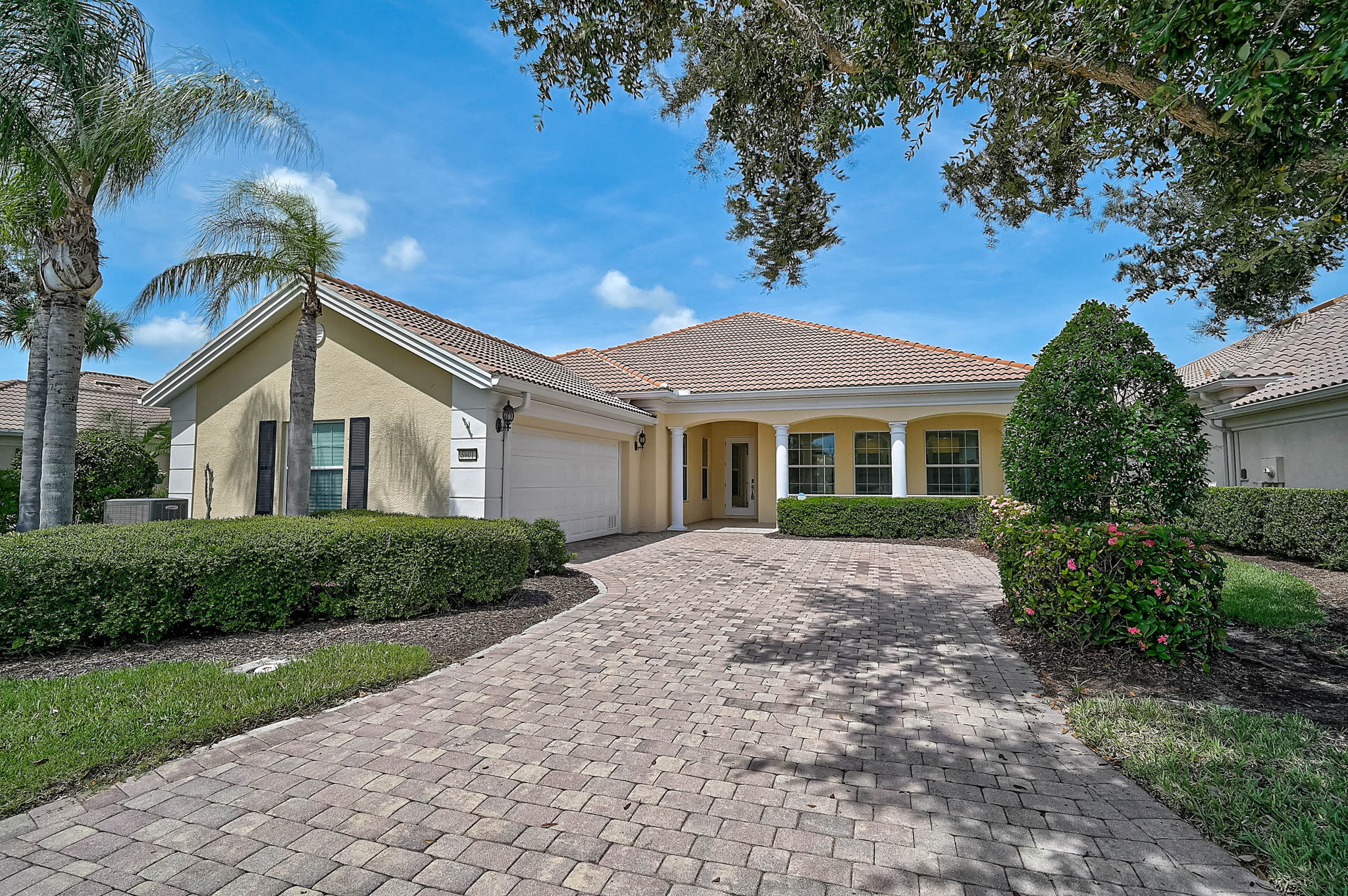 5901 Mariposa Ln-4