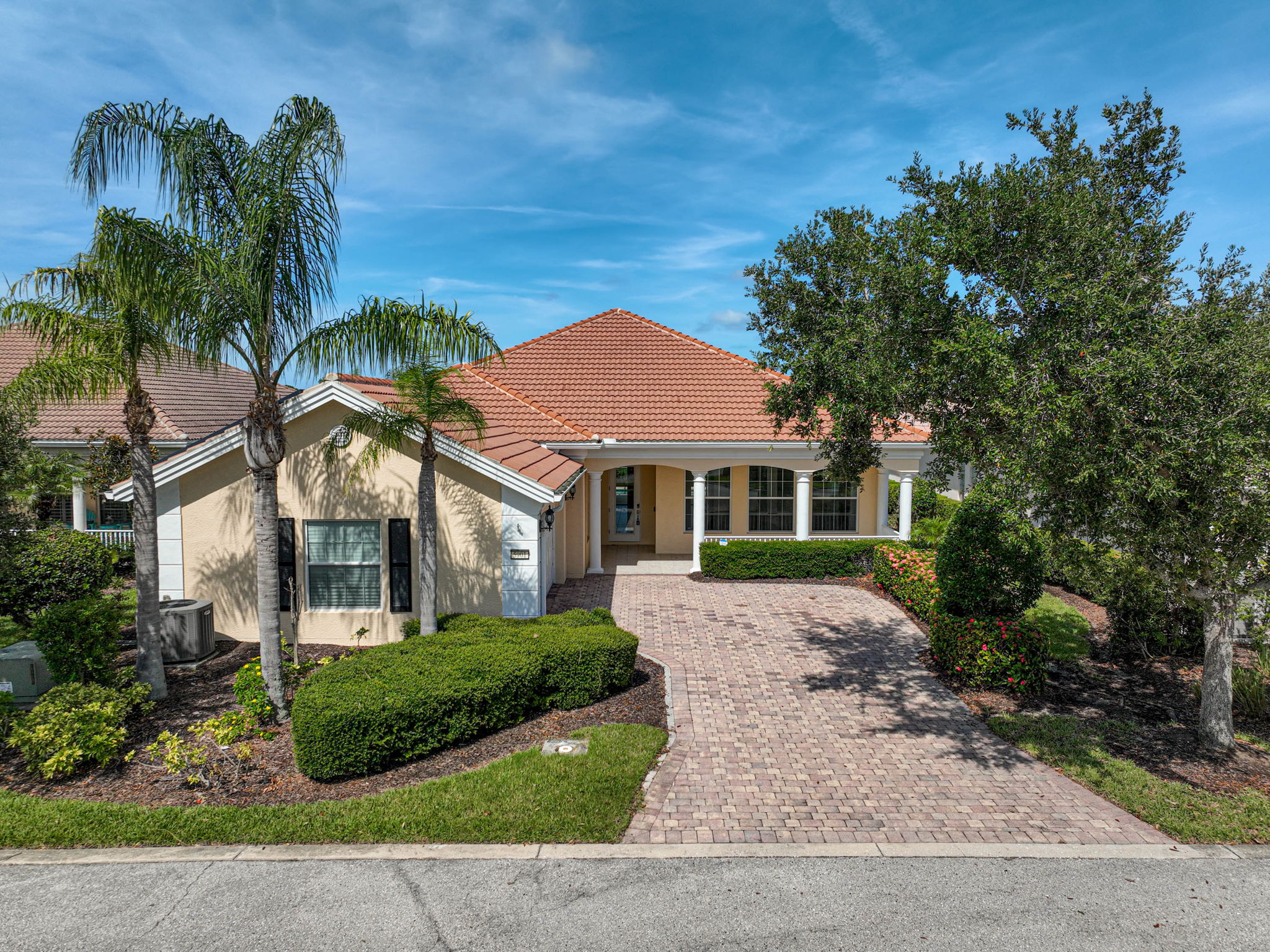 5901 Mariposa Ln-43