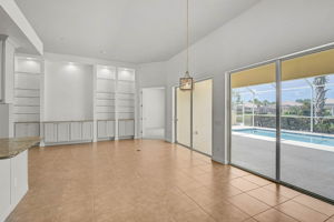 5901 Mariposa Ln-14