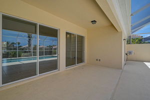 5901 Mariposa Ln-32