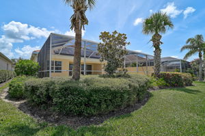 5901 Mariposa Ln-38