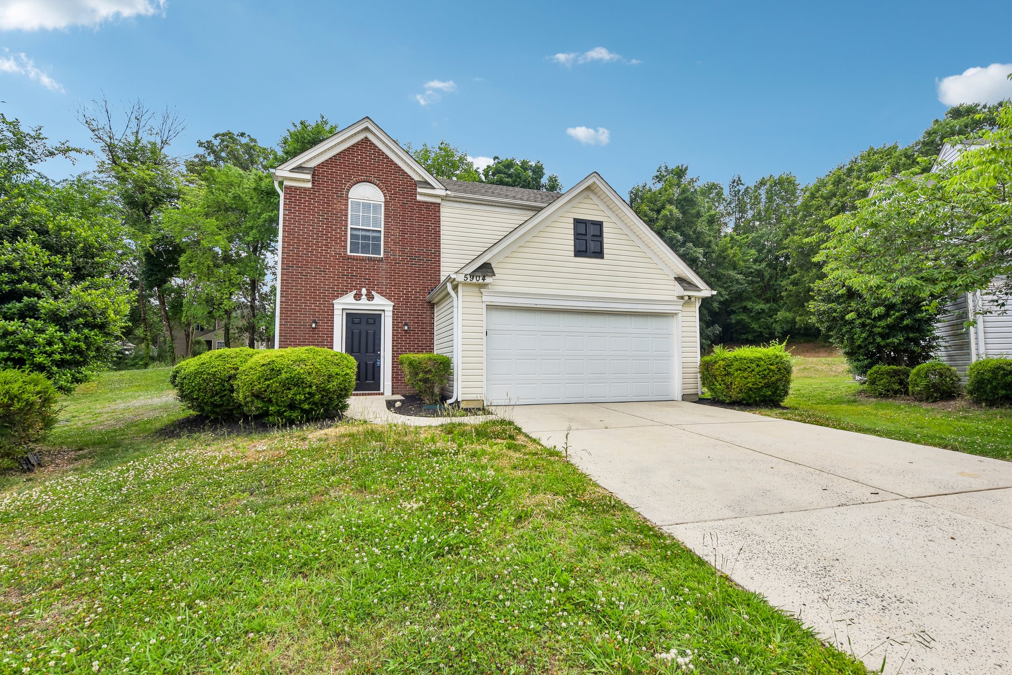 Leawood Run Ct-S2205-002.jpg