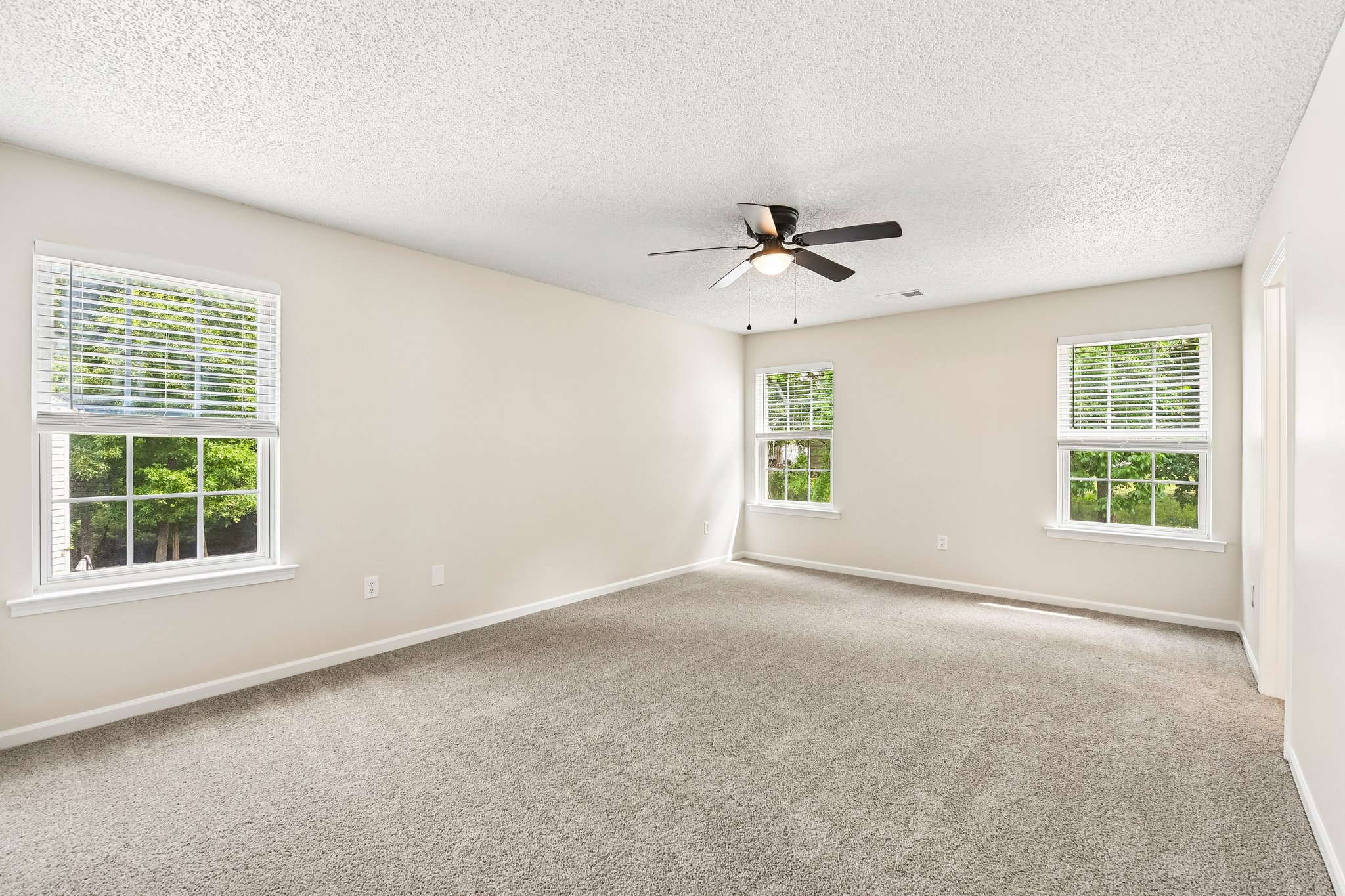 Leawood Run Ct-S2205-016.jpg