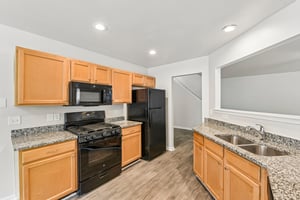 Leawood Run Ct-S2205-010.jpg