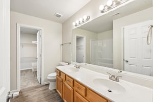 Leawood Run Ct-S2205-019.jpg