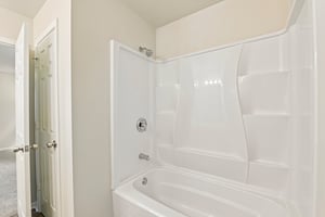 Leawood Run Ct-S2205-020.jpg