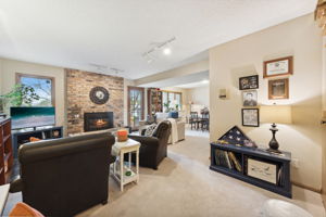 02_Interior